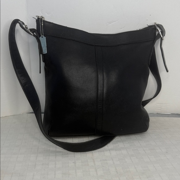 Coach # 9188 Legacy  Duffle Black Leather Crossbody Bag Purse - Picture 1 of 11